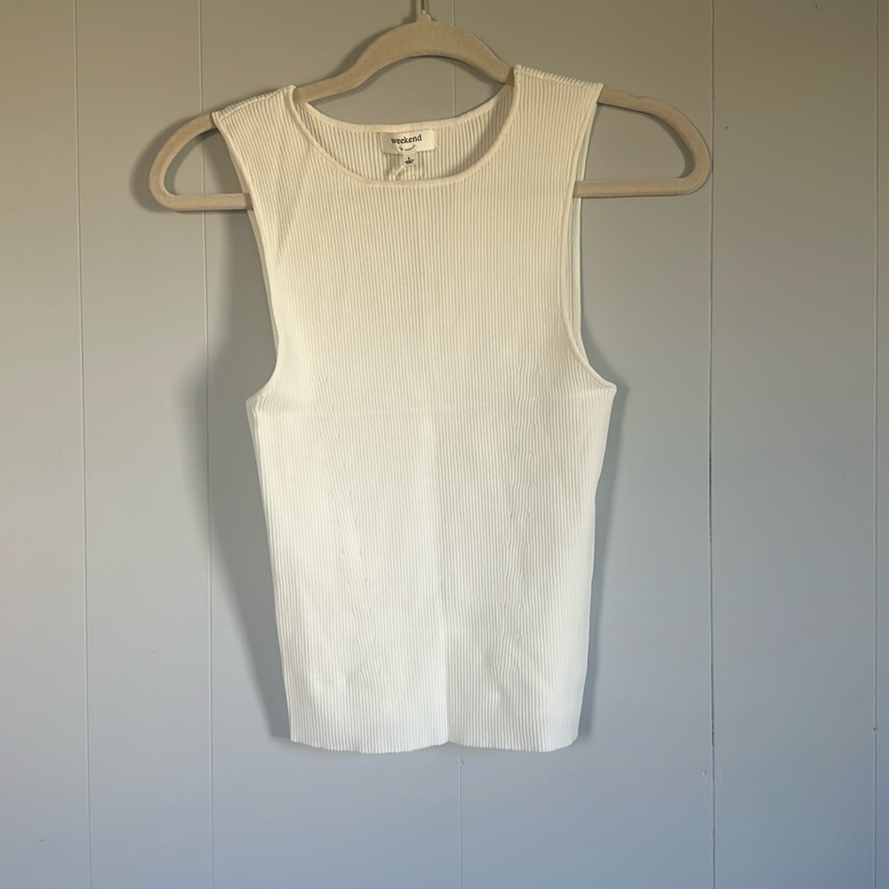 Weekend white tank